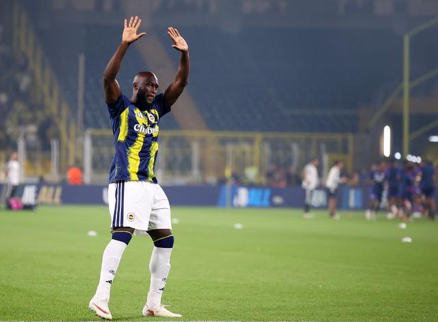İlk maçına