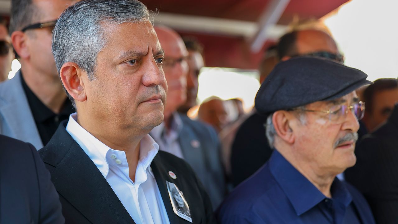 Özgür Özel