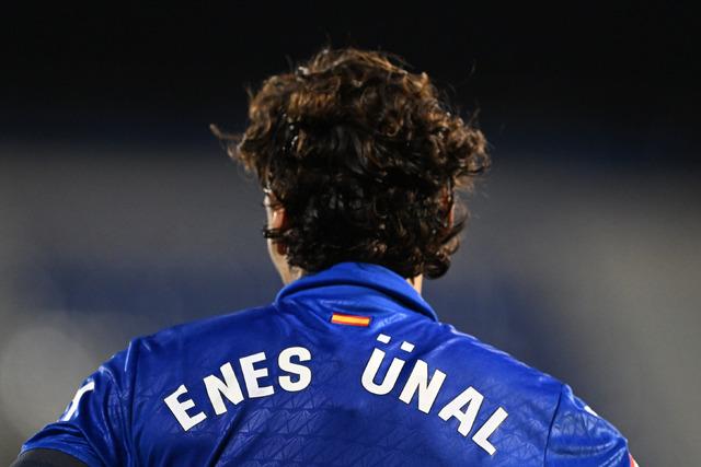 Enes Ünal