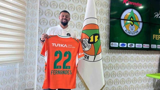Paolo Fernandes transferi